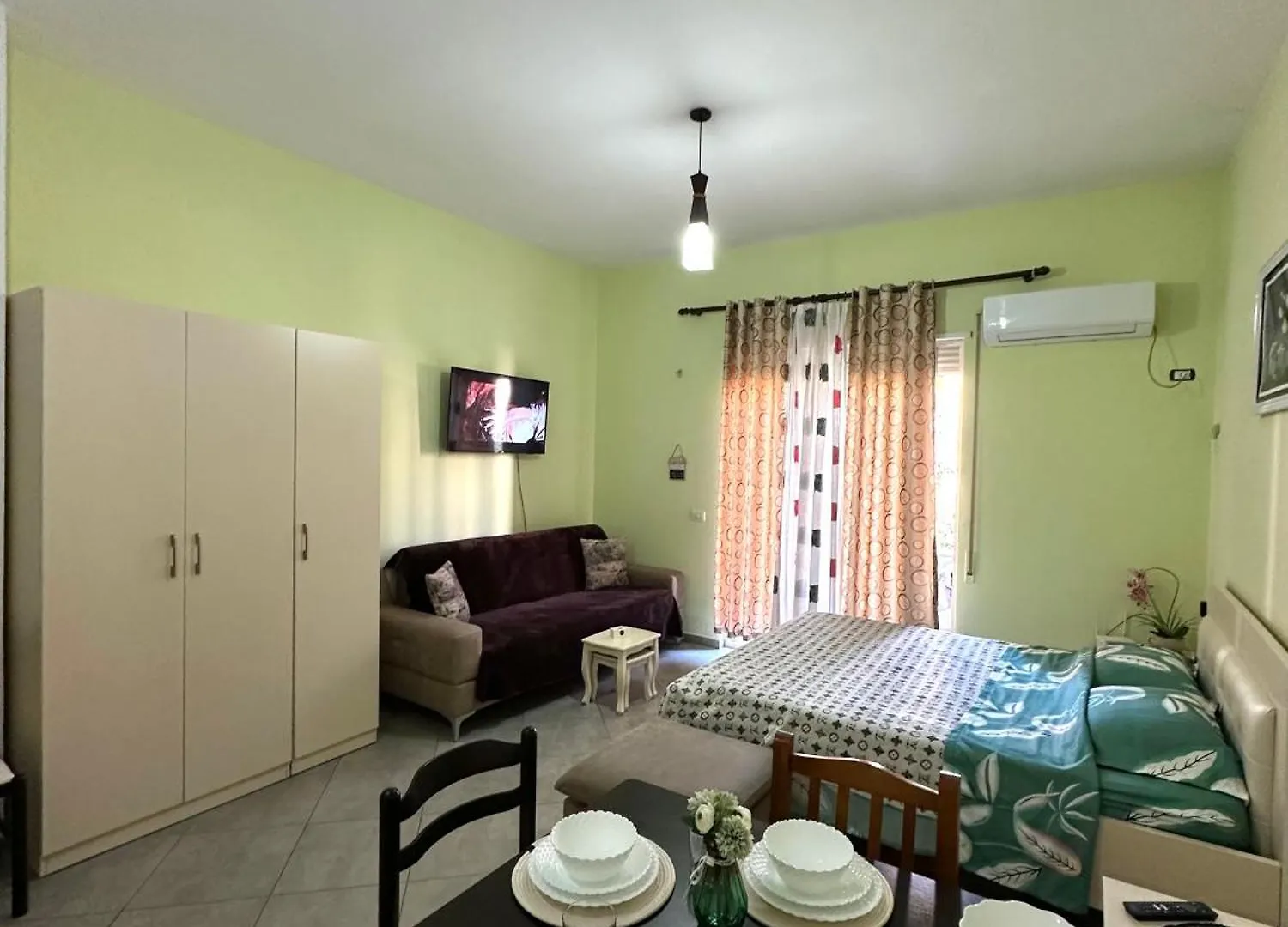 Edi'S Seaside Studio,Durres Apartment Albania