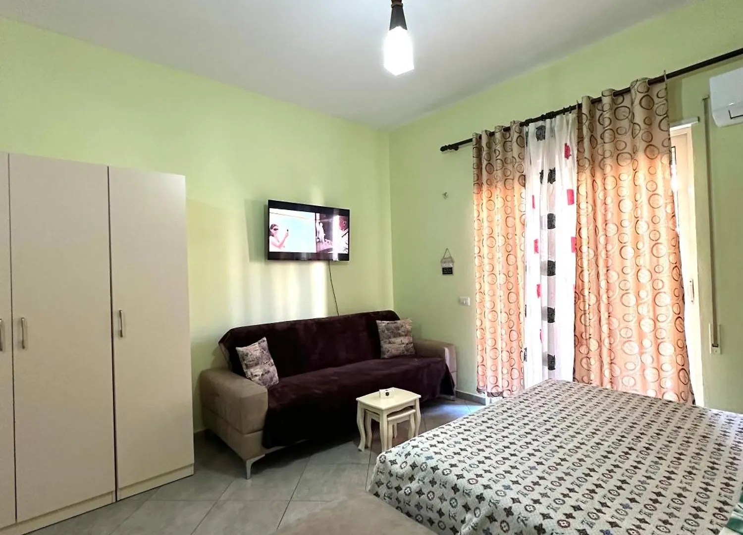 Edi'S Seaside Studio,Durres Apartment  Durres