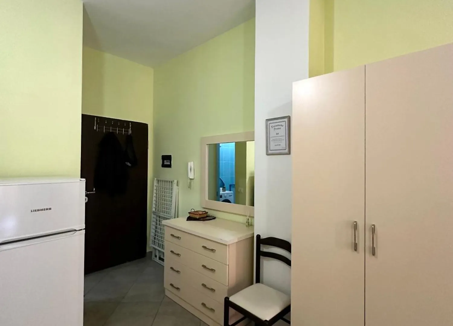 Edi'S Seaside Studio,Durres Apartment